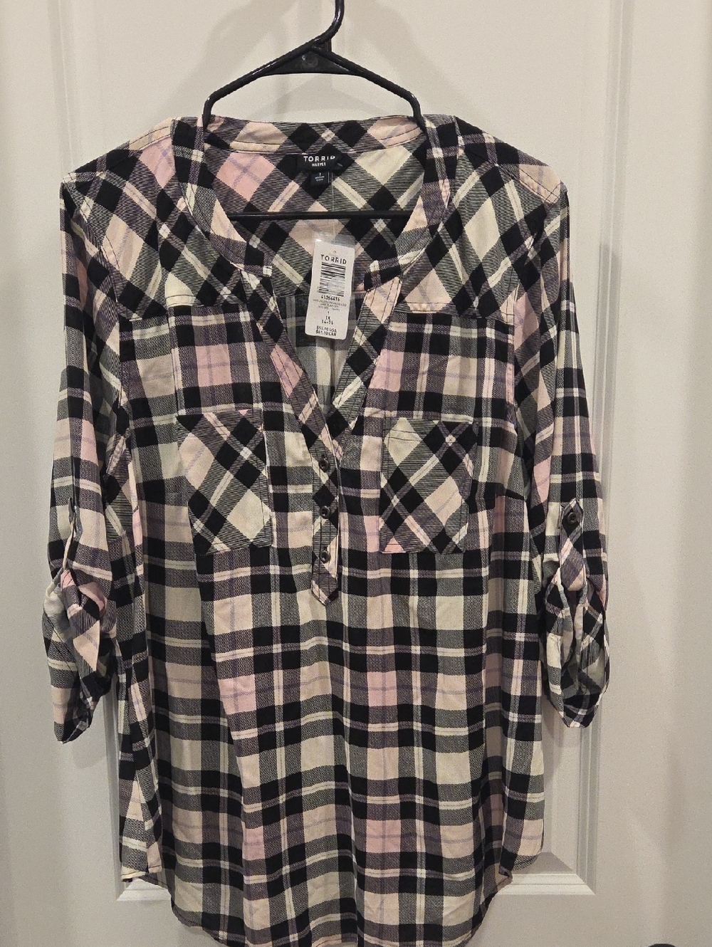 torrid Pink Black Cream Plaid Roll-Tab Tunic 14/16